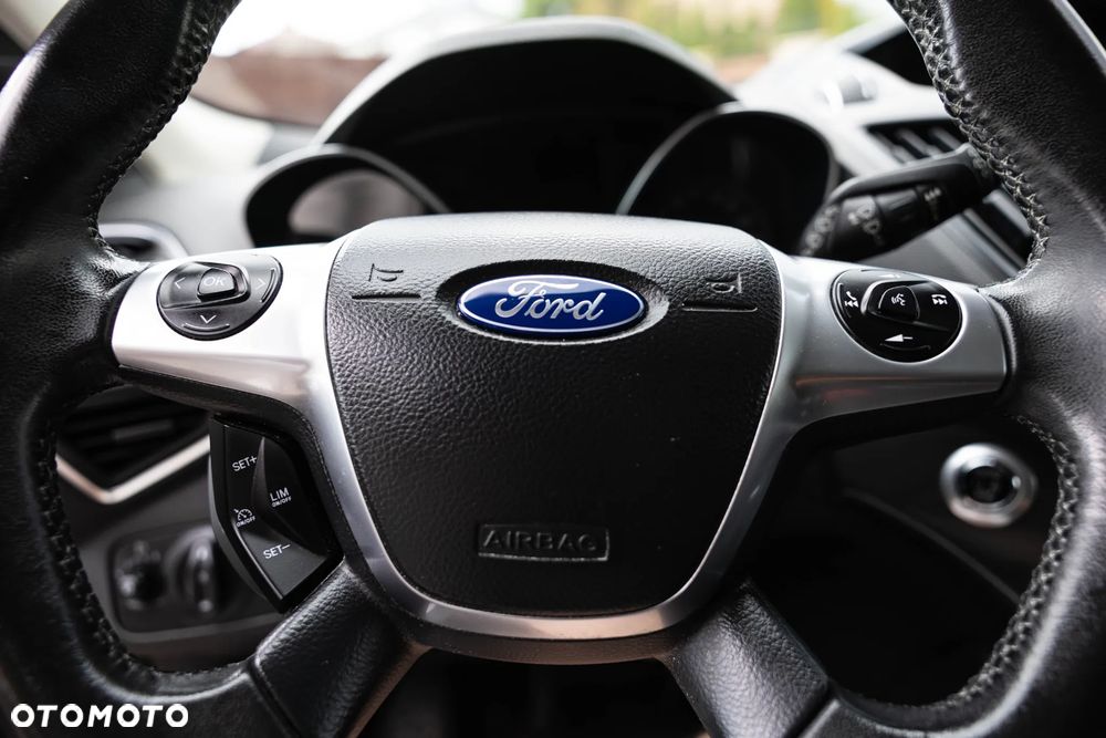 Ford Kuga 2.0 TDCi 4WD Titanium - 16