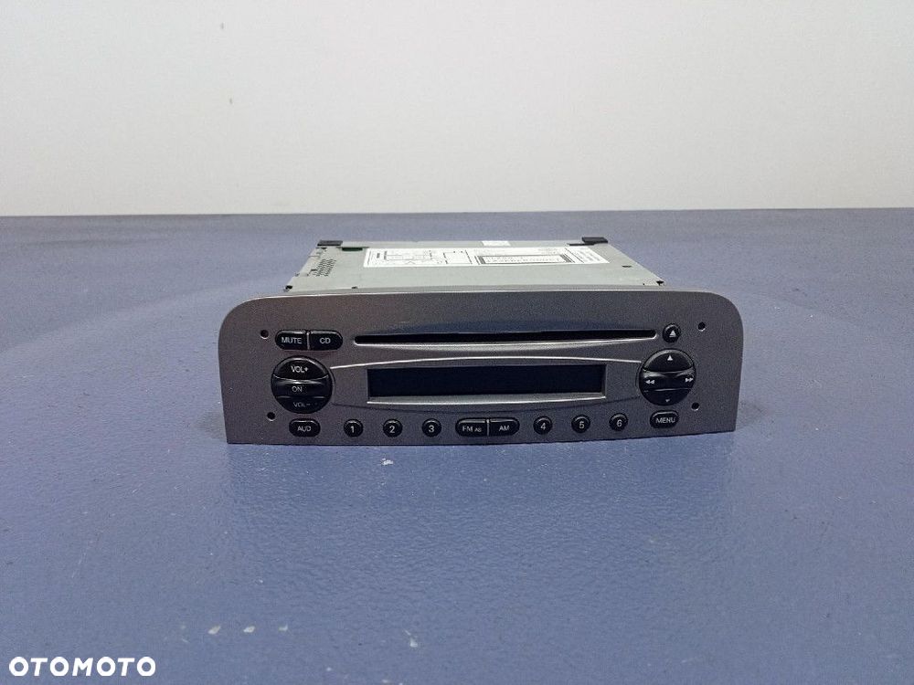 ALFA ROMEO 147 LIFT 04-10 RADIO CD FABRYCZNE 1560745540 - 1