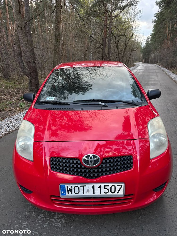 Toyota Yaris 1.0 Luna A/C - 8