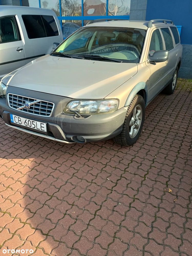 Volvo V70 Cross Country 2.4 AWD - 1