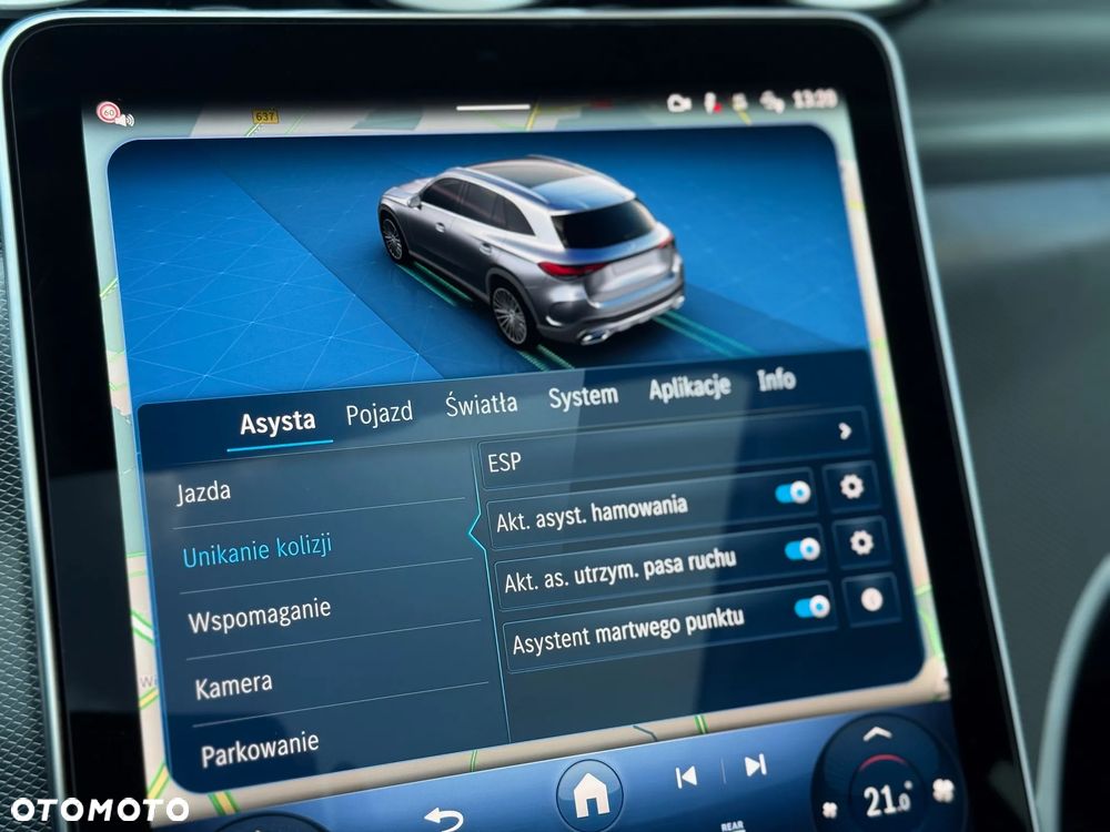 Mercedes-Benz GLC - 25