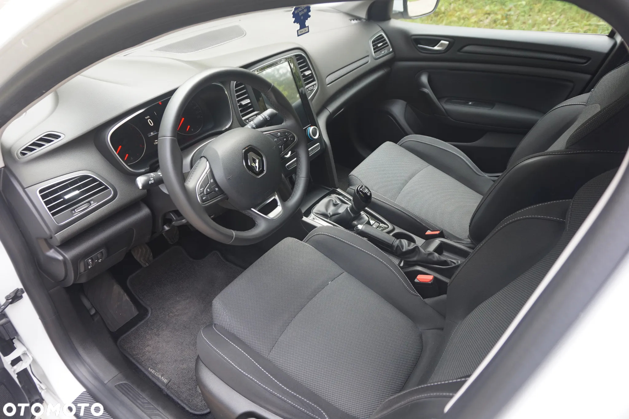 Renault Megane 1.3 TCe FAP Life - 7