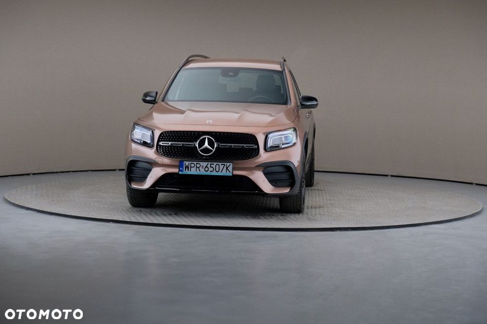 Mercedes-Benz GLB - 3