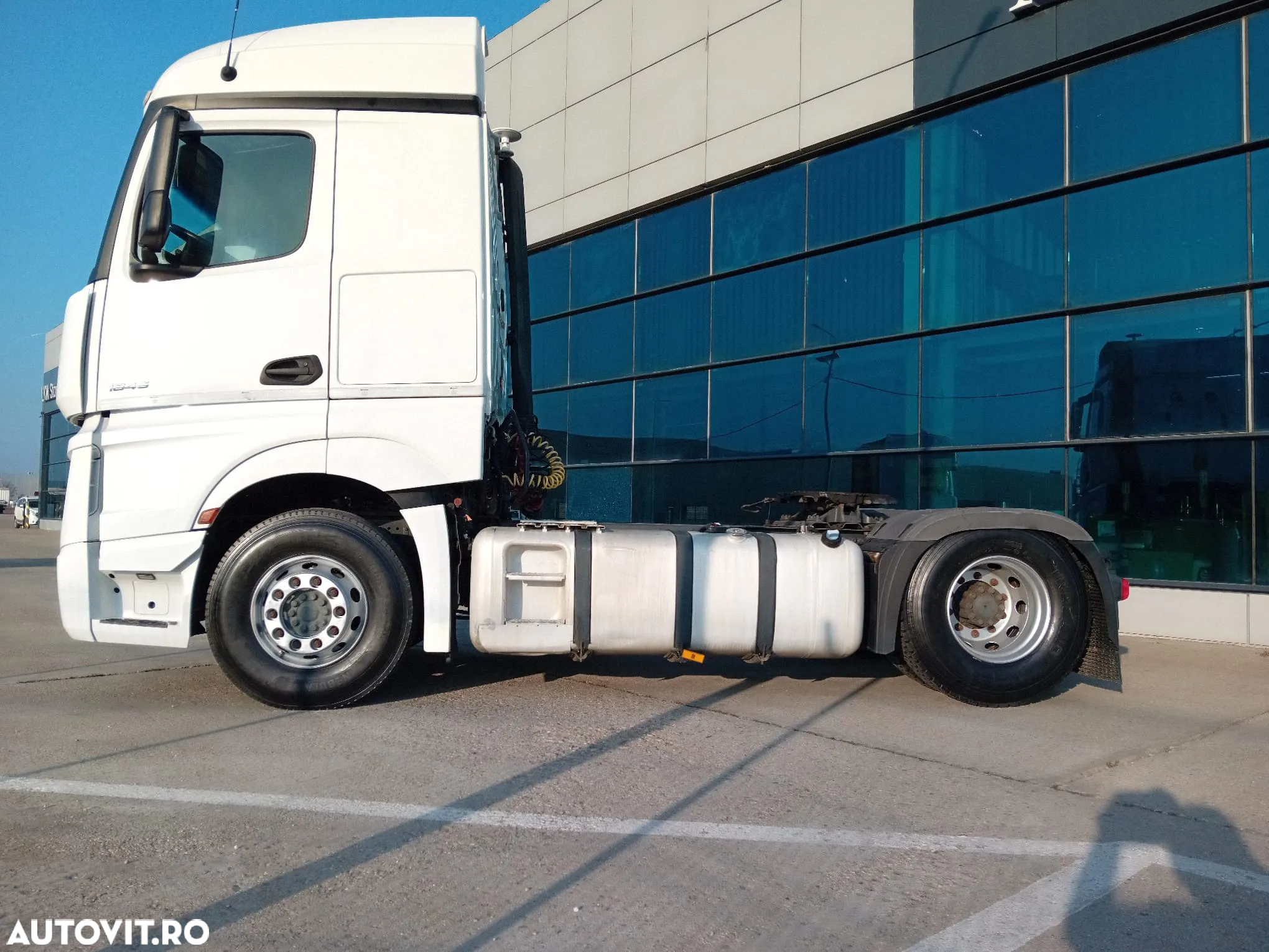 Mercedes-Benz Actros 1845 LS, FULL ADR+PTO, STANDKLIMA, TOP !!! - 4