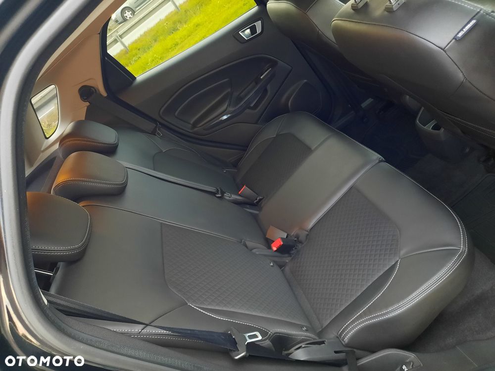 Ford EcoSport - 22