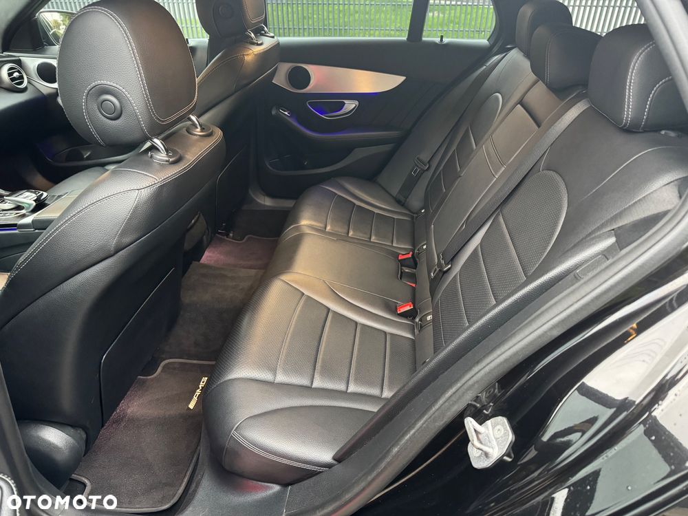 Mercedes-Benz Klasa C 200 d 9G-TRONIC - 17