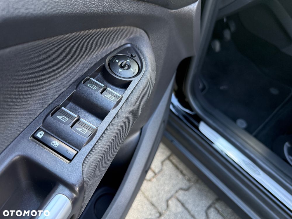 Ford C-MAX - 14