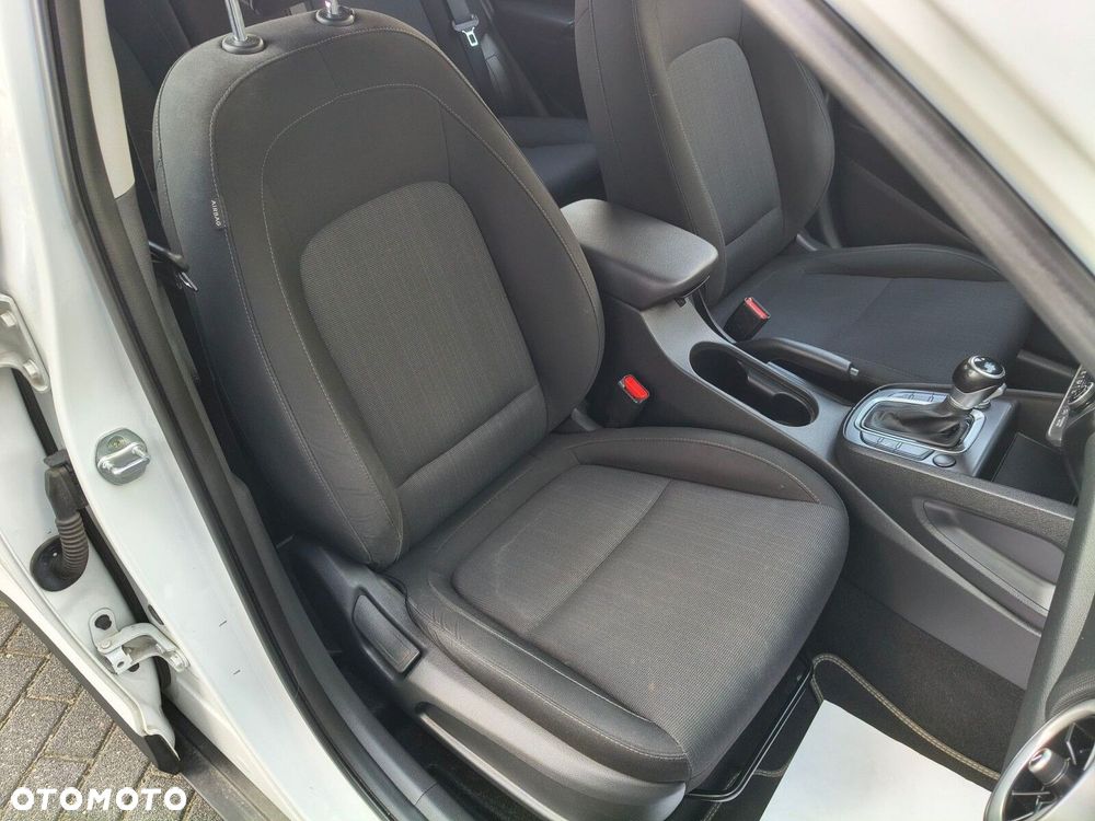 Hyundai Kona 1.6 T-GDI Comfort DCT - 16