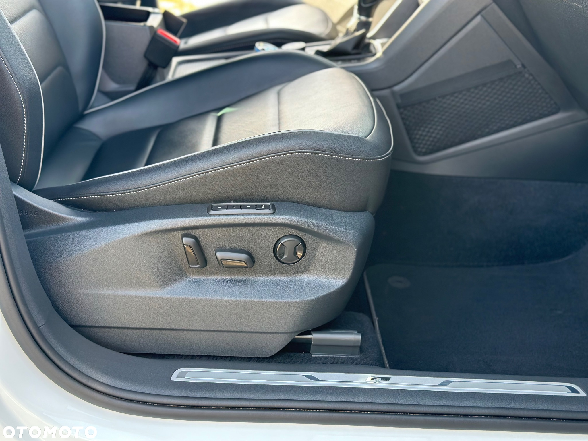 Volkswagen Tiguan - 22