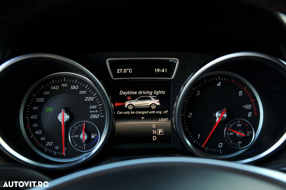 Mercedes-Benz GLE - 34