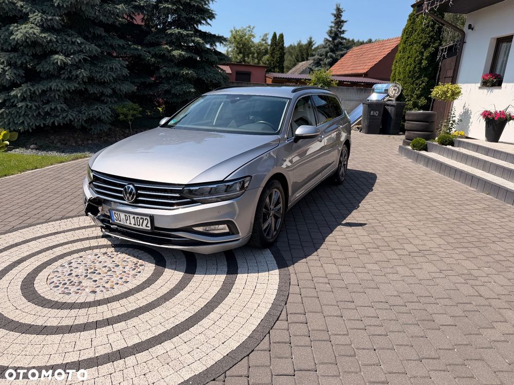 Volkswagen Passat 2.0 TDI SCR DSG Elegance - 3