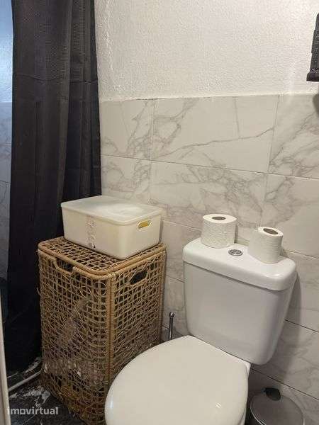 T0 quarto,sala cozinha e wc com agua e luz incluido - Grande imagem: 4/7