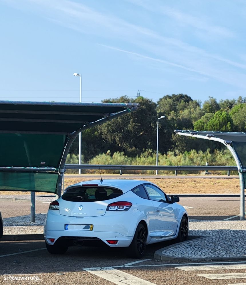 Renault Mégane Coupe 2.0 T 16V RS - 16