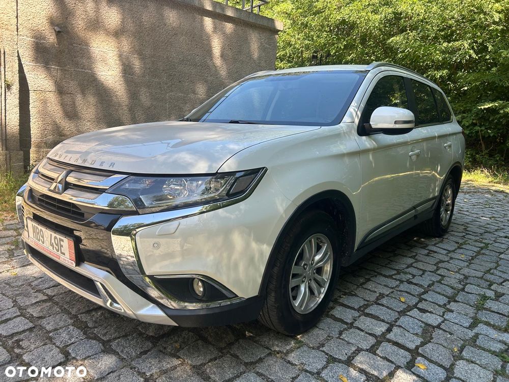 Mitsubishi Outlander 2.0 Intense + Navi 4WD CVT - 2