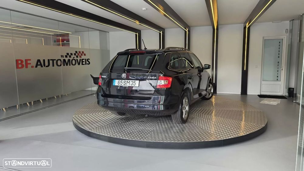 Skoda Fabia Break 1.2 TSI Style - 18