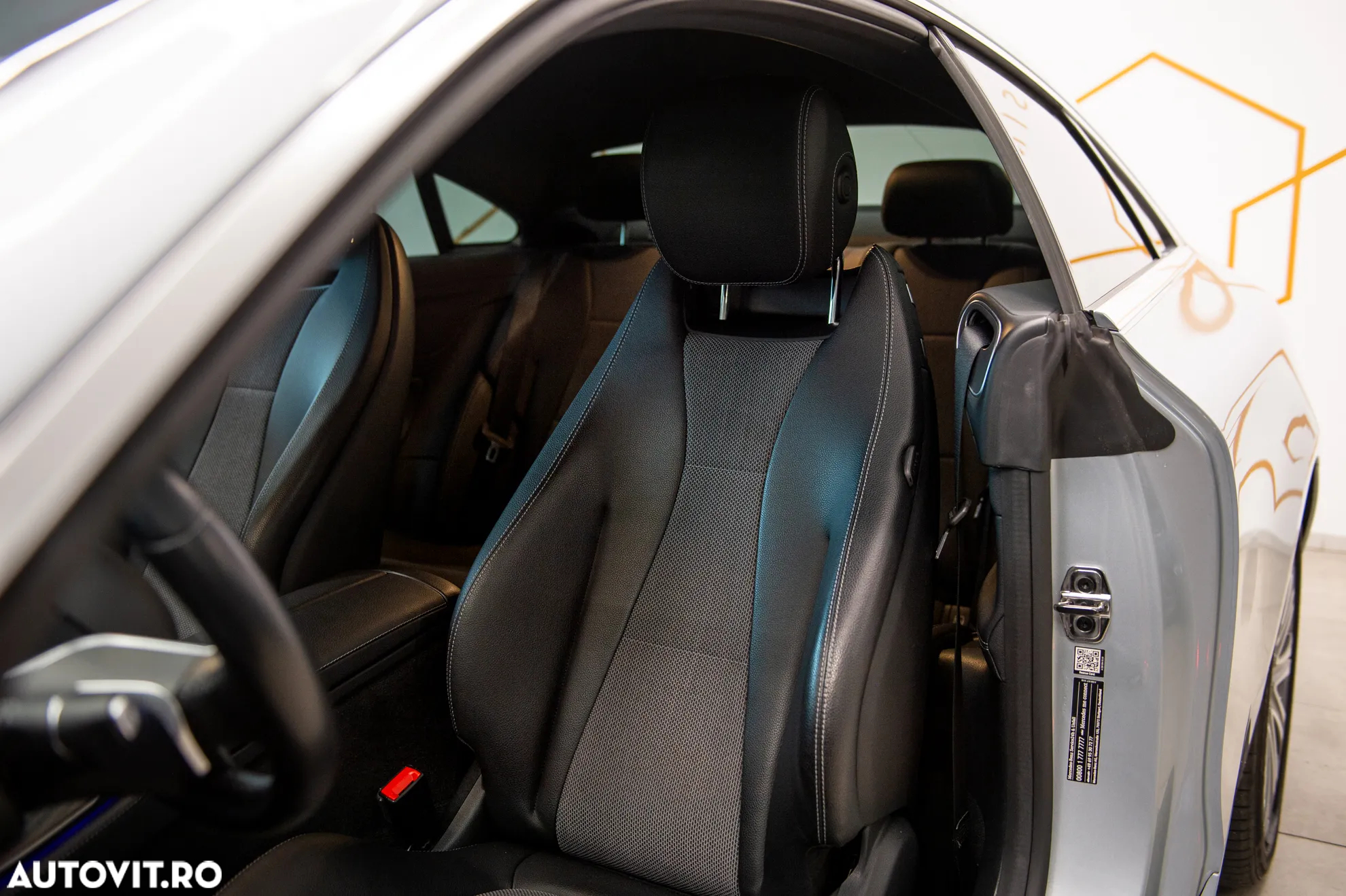 Mercedes-Benz E 220 d 9G-TRONIC Avantgarde - 15