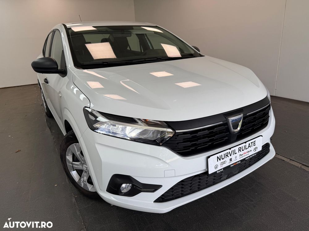 Dacia Logan TCe 90 Essential - 8