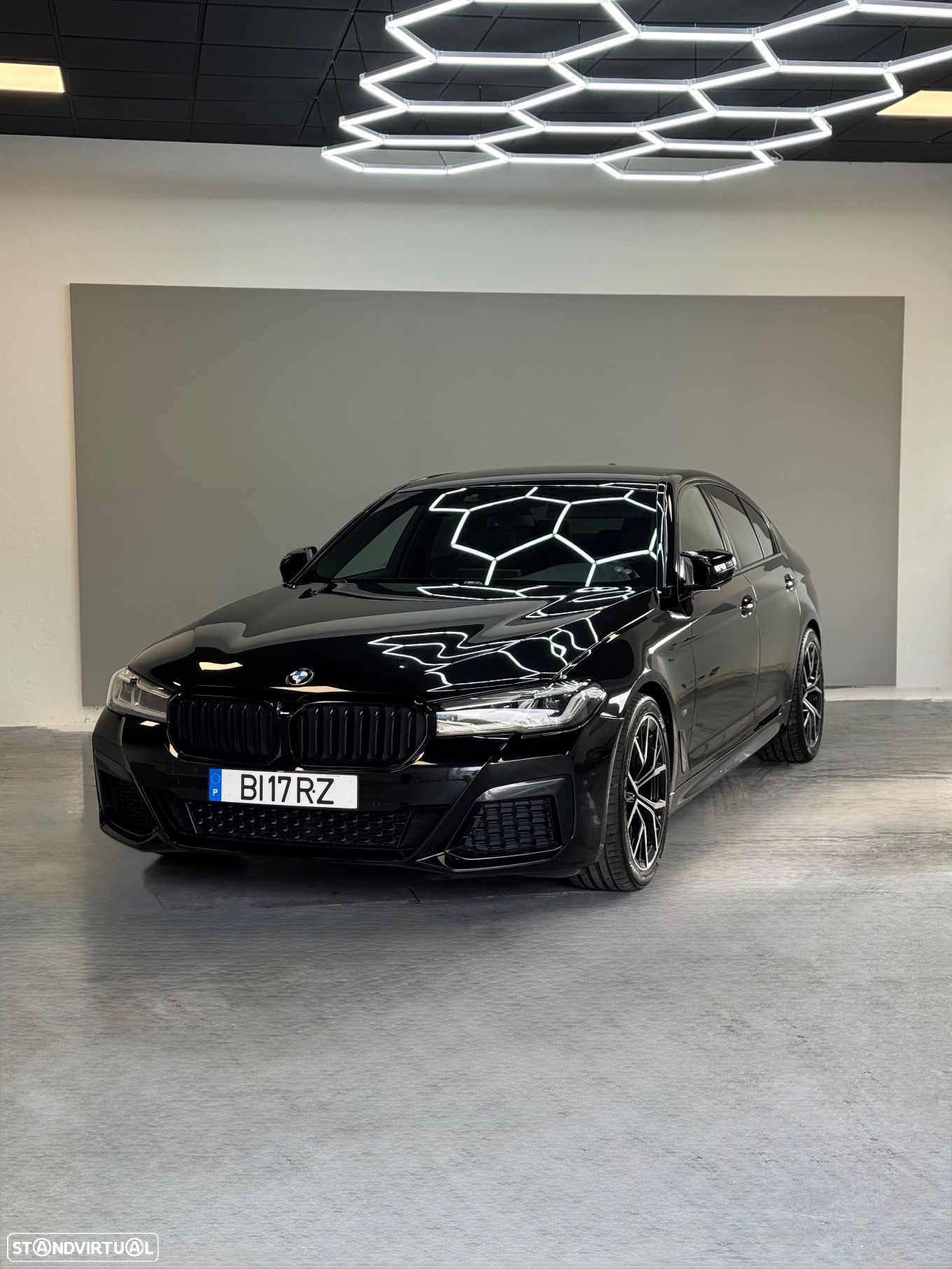 BMW 520 d Aut. M Sport Edition - 1