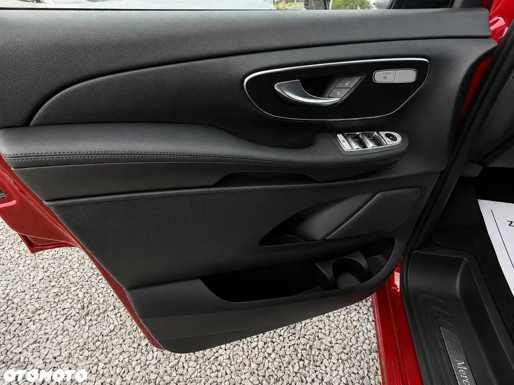 Mercedes-Benz Klasa V 300 d lang 4Matic 9G-TRONIC Avantgarde Edition - 26