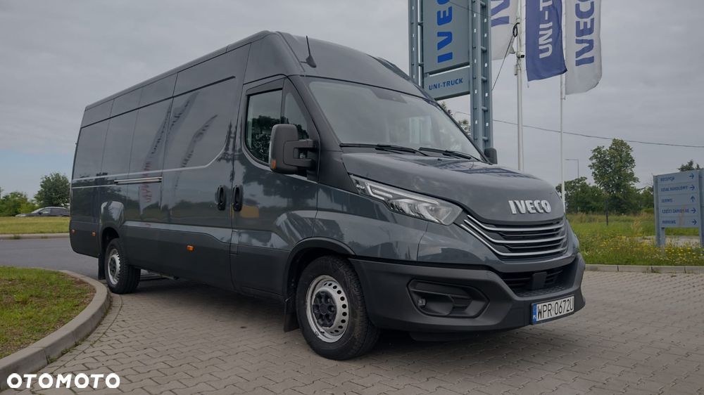 Iveco Daily 35S18 furgon izotermiczny izoterma agregat - 3