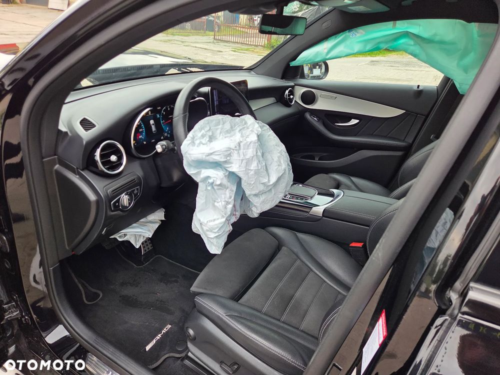 Mercedes-Benz GLC 220 d 4Matic 9G-TRONIC AMG Line - 18