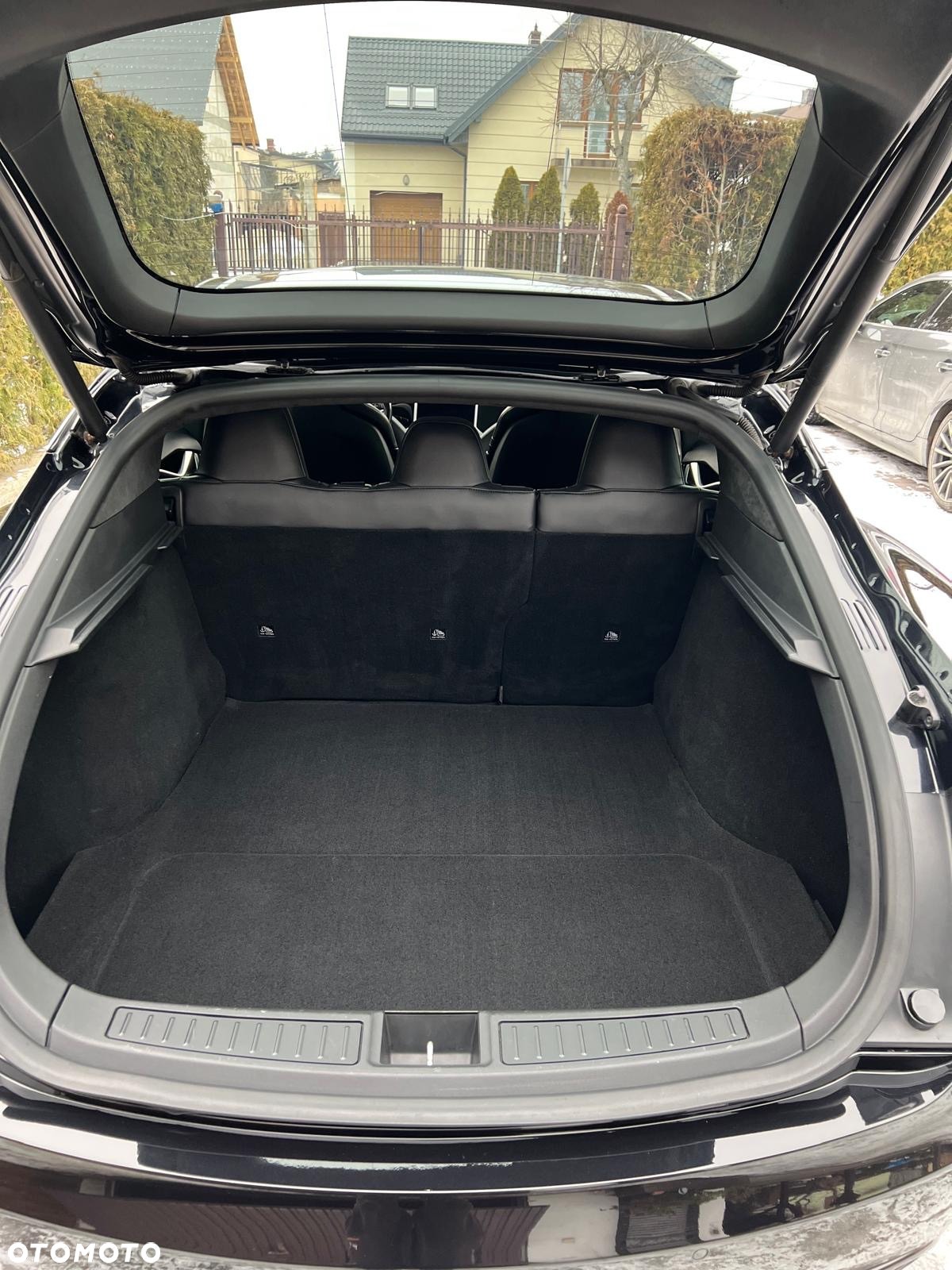 Tesla Model S 75 D - 5