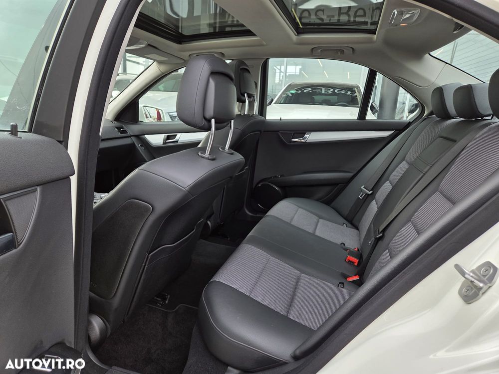 Mercedes-Benz C 180 CDI 7G-TRONIC Avantgarde Edition - 17