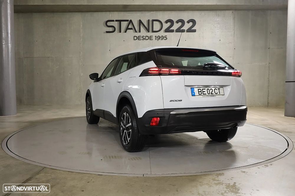Peugeot 2008 1.2 PureTech Active - 8