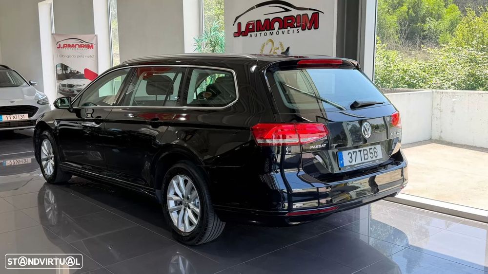 VW Passat Variant 2.0 TDI Confortline DSG - 4