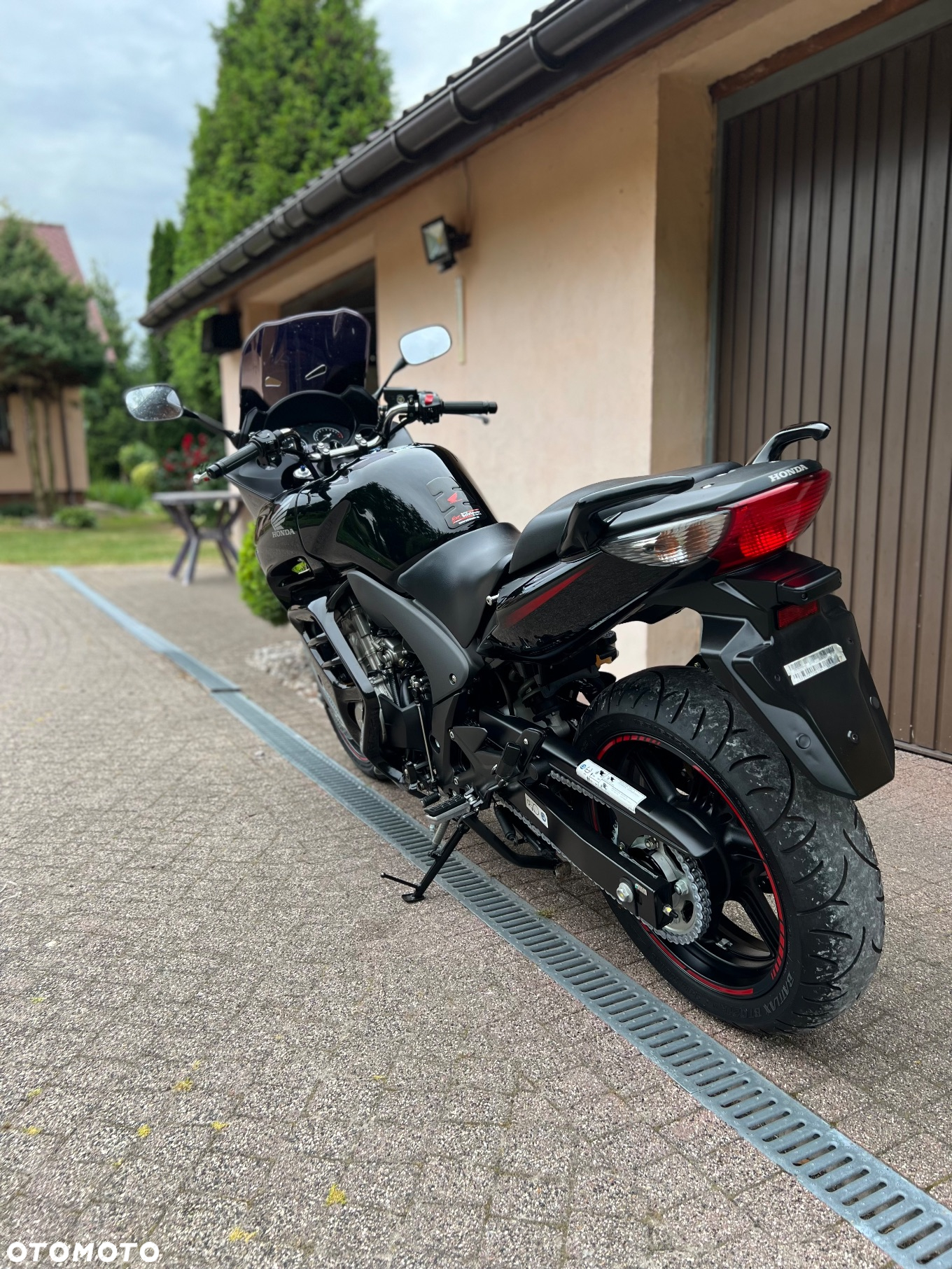 Honda CBF - 17