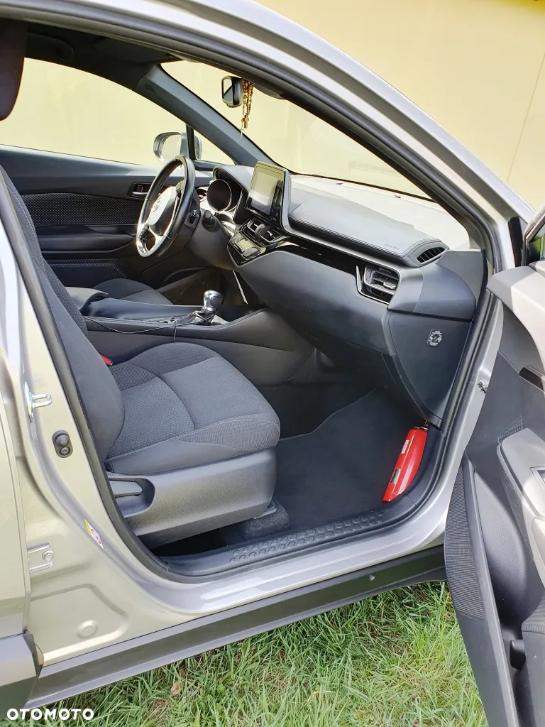Toyota C-HR 1.8 Hybrid Dynamic - 6