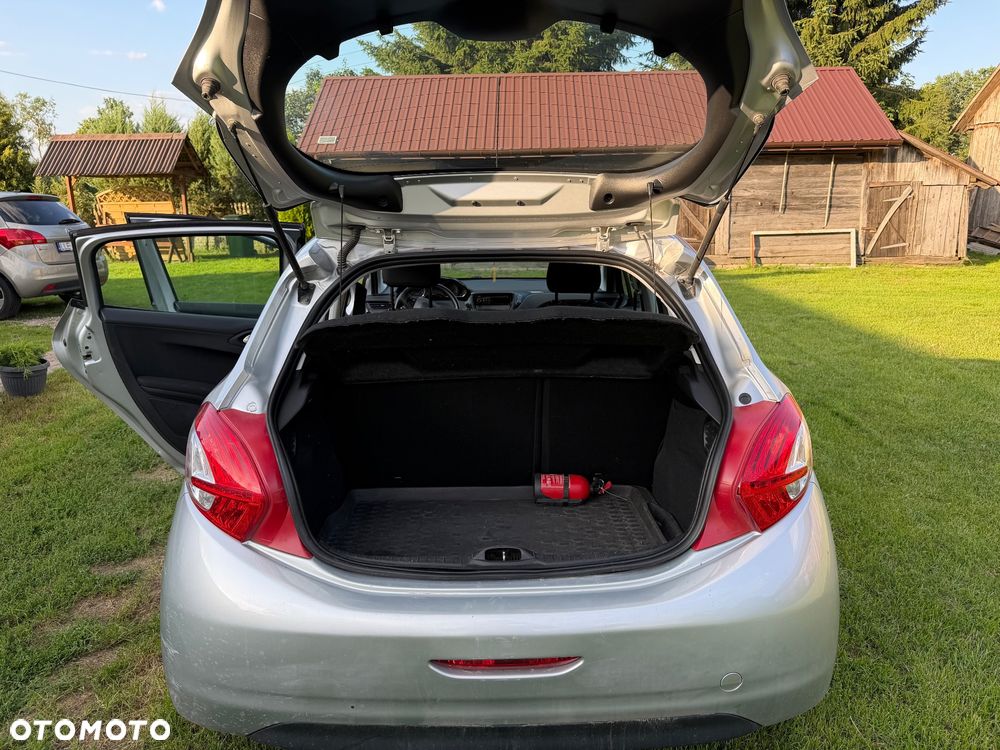 Peugeot 208 1.4 HDi Access - 10