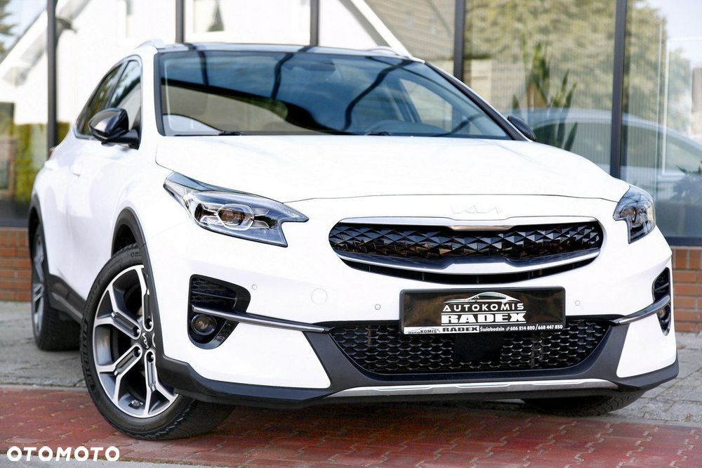Kia XCeed - 18