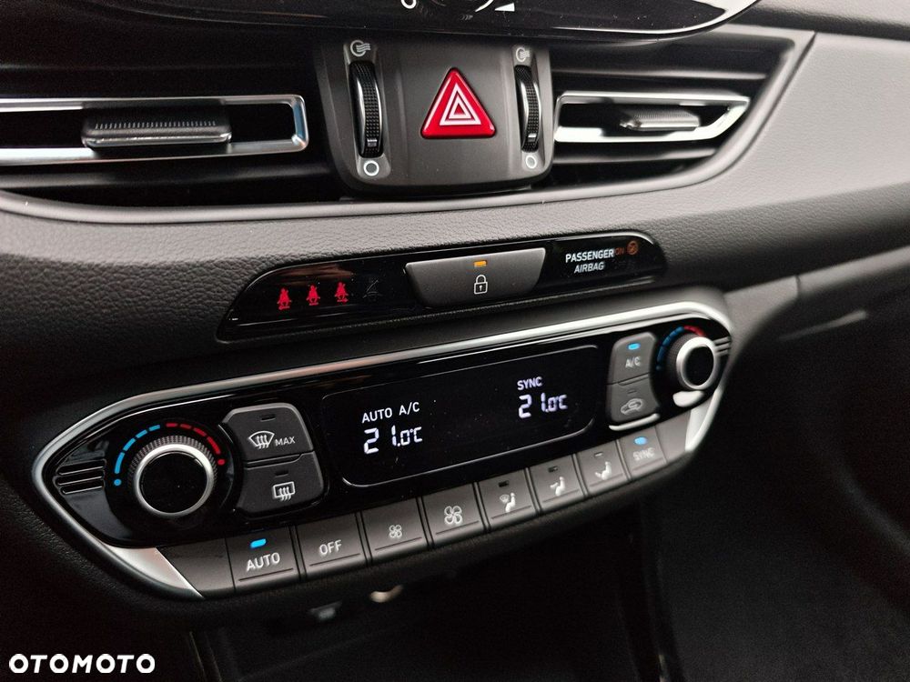 Hyundai i30 - 15