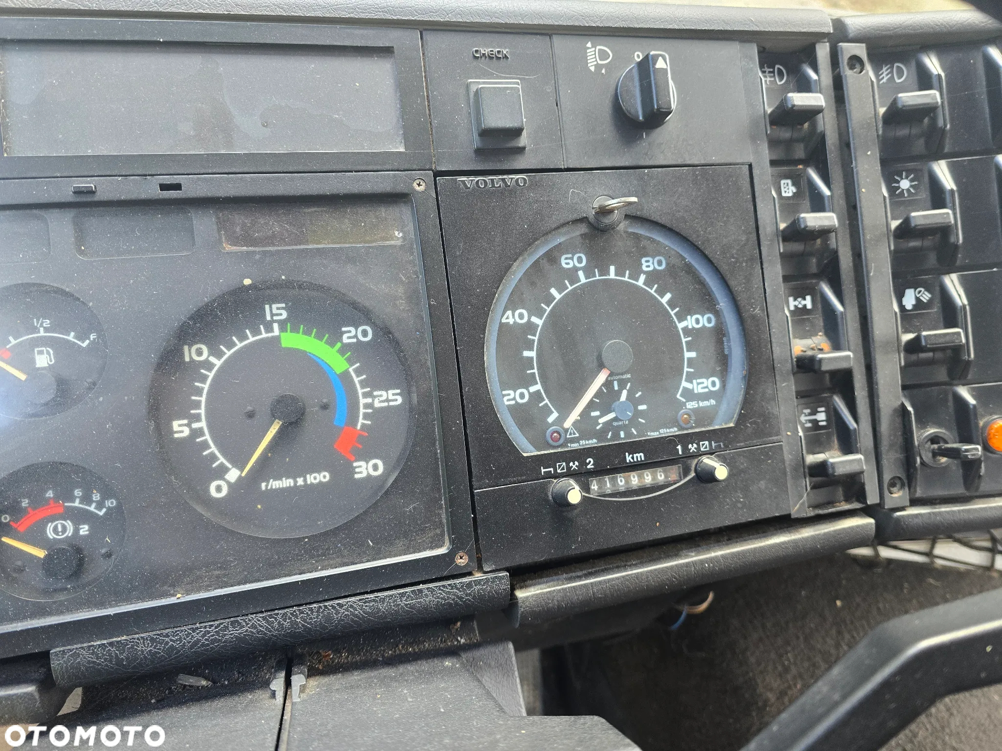 Volvo FL614 - 8