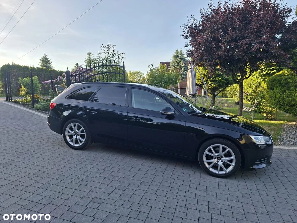 Audi A4 Avant 2.0 TDI S tronic - 8