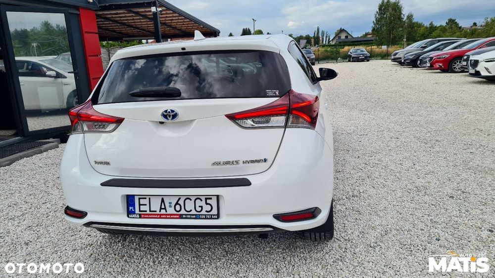 Toyota Auris - 7