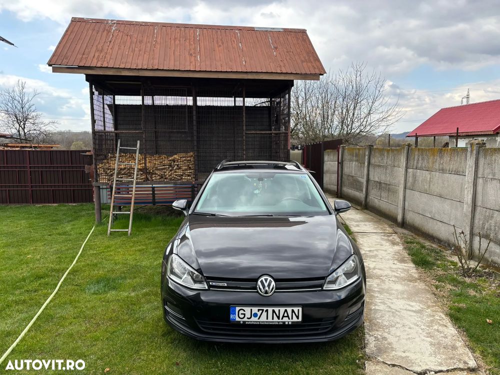 Volkswagen Golf 1.6 TDI BlueMotion Technology Comfortline - 25