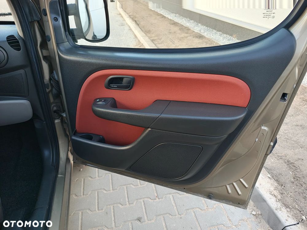 Fiat Doblo 1.4 8V Family - 12