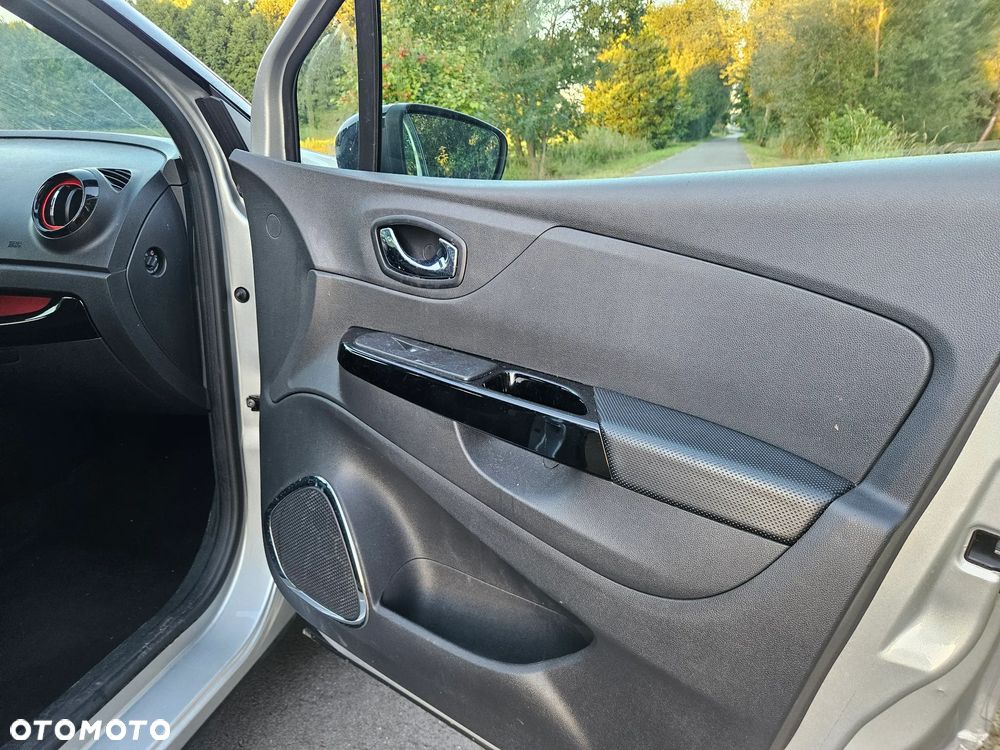 Renault Captur ENERGY TCe 120 EDC Bose Edition - 23