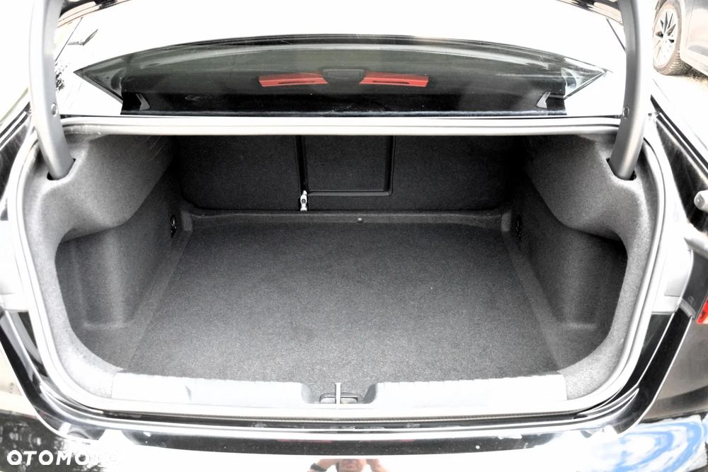 Audi A3 Limousine 30 TFSI - 33