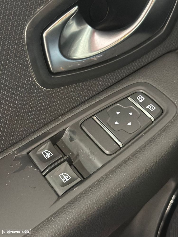 Renault Clio 0.9 TCe Limited - 19