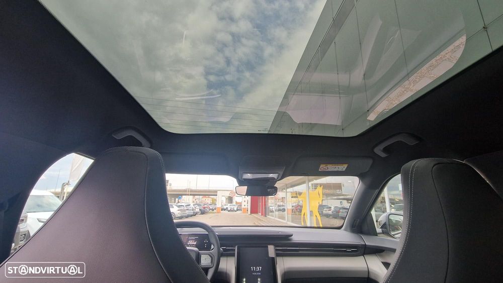 Ford Explorer 77 kWh Premium - 11