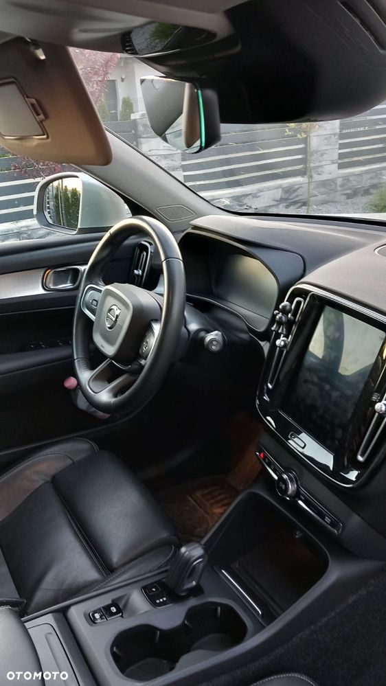 Volvo XC 40 D4 AWD Geartronic - 12