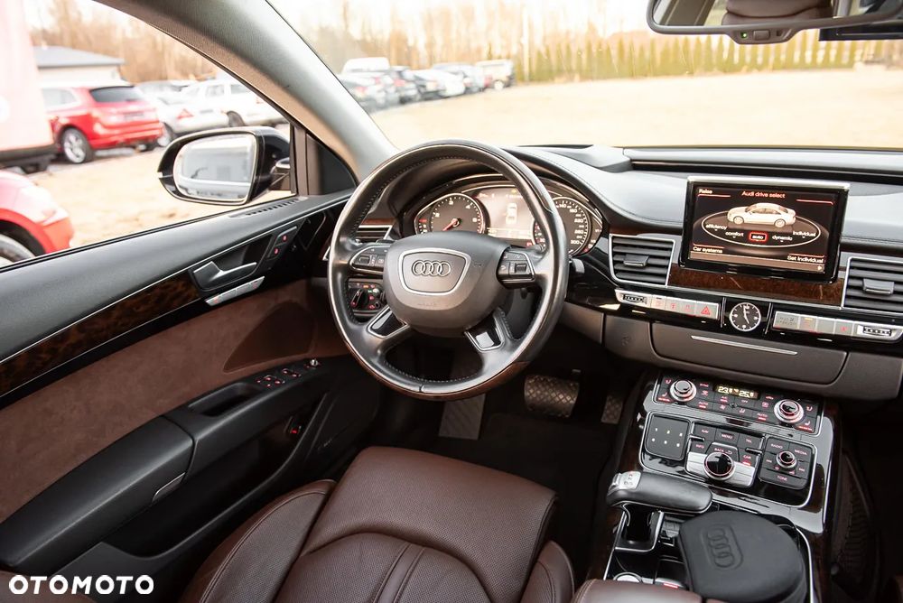 Audi A8 - 16