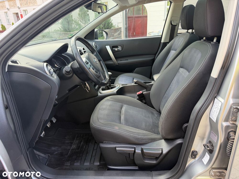 Nissan Qashqai+2 2.0 dCi DPF I-Way - 11