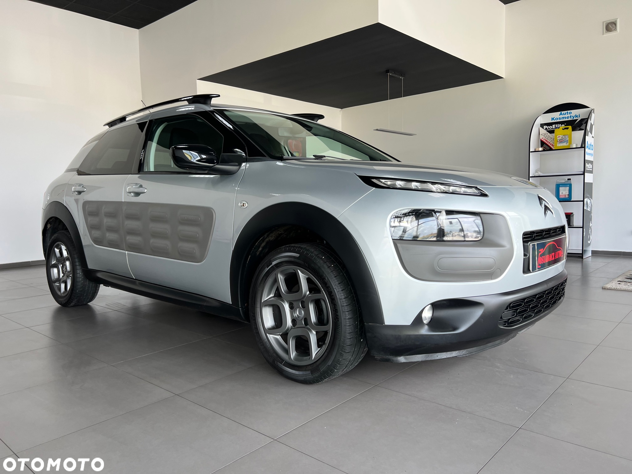 Citroën C4 Cactus - 8