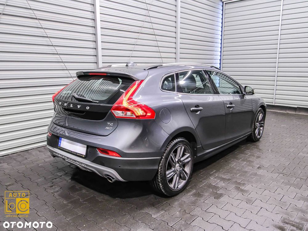Volvo V40 Cross Country T4 AWD Geartronic Momentum - 8