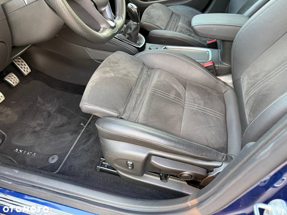 Opel Astra 1.2 T Ultimate S&S - 25