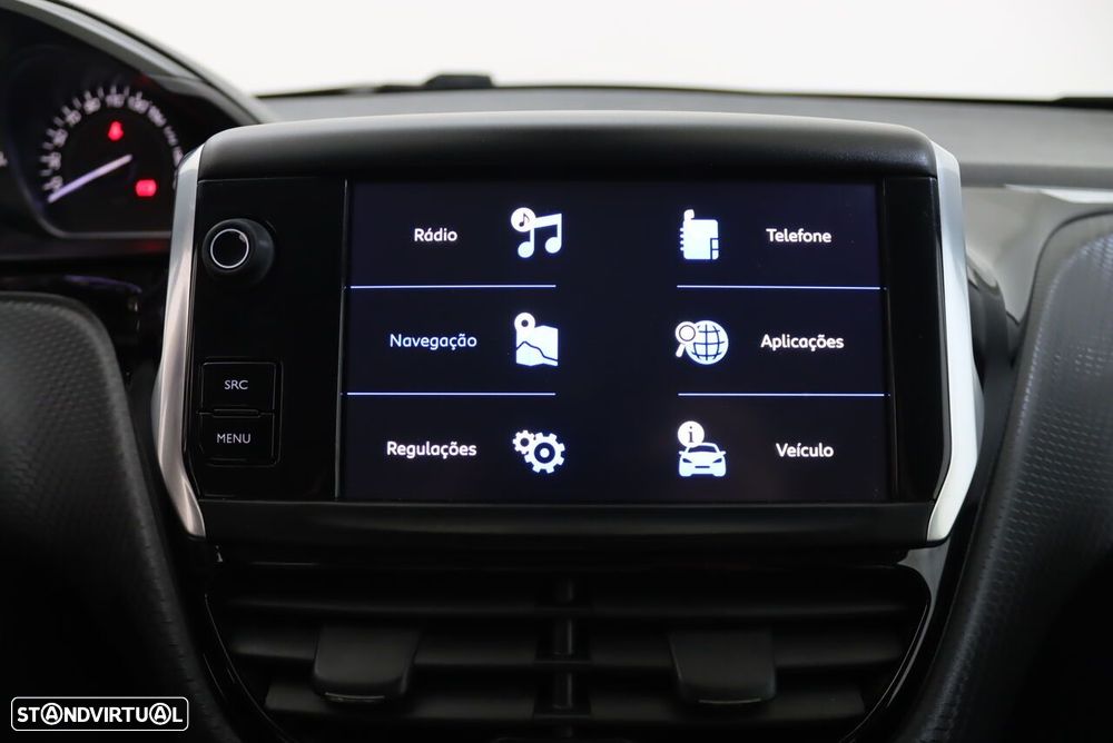 Peugeot 208 1.2 PureTech Signature EAT6 - 22